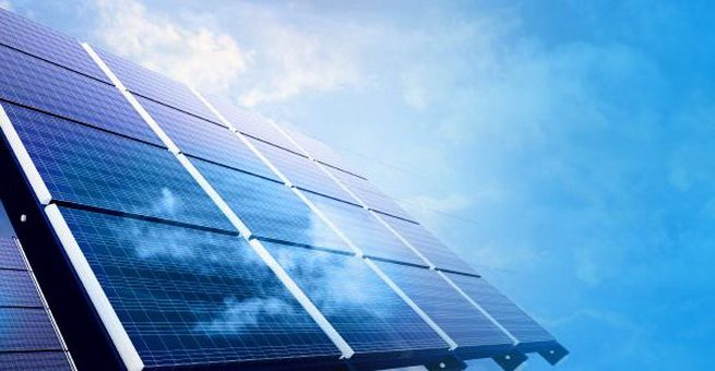 Americanii produc panouri solare 3D